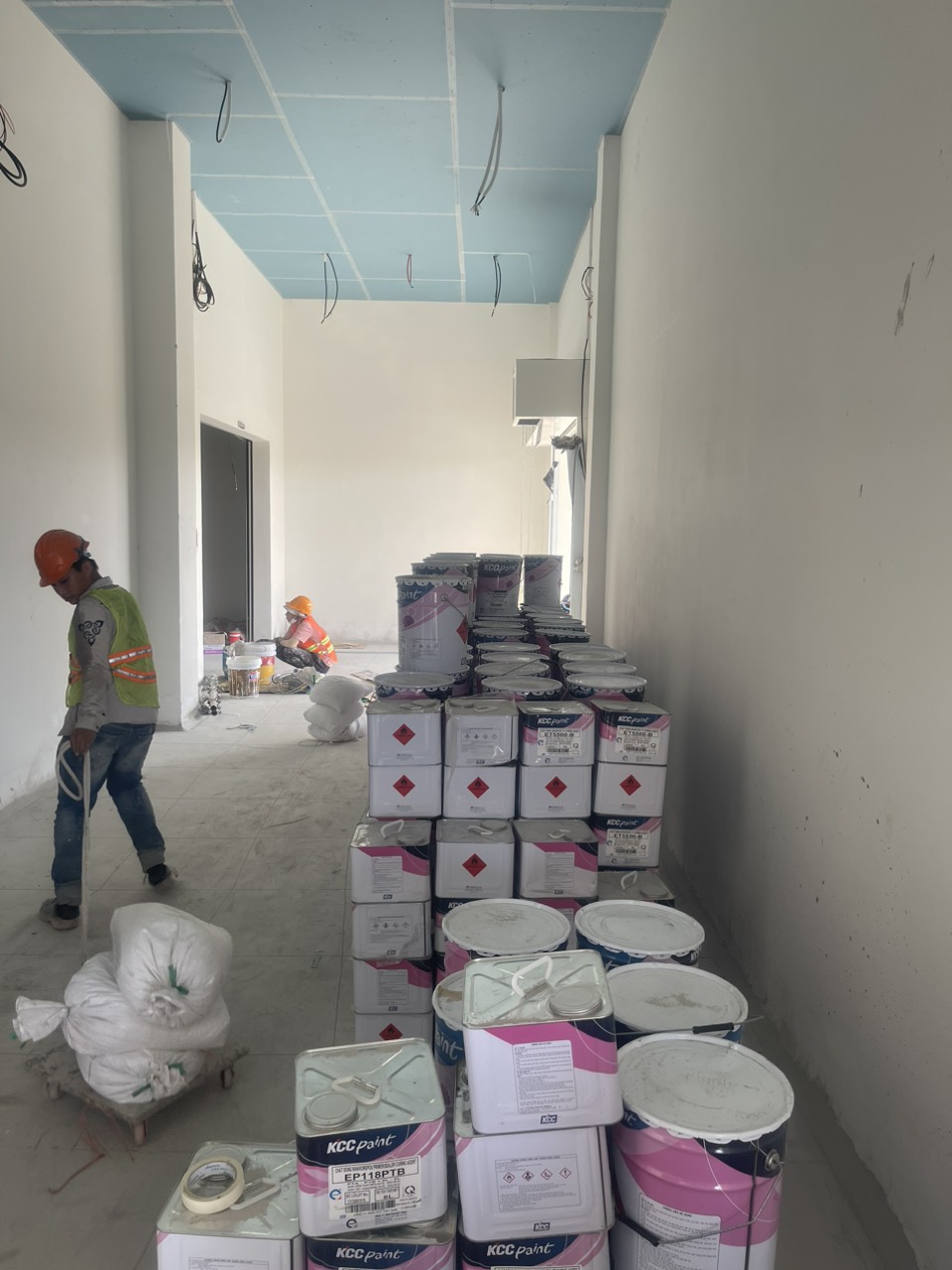 Bảng giá thi công sơn epoxy giá rẻ nhất 2024