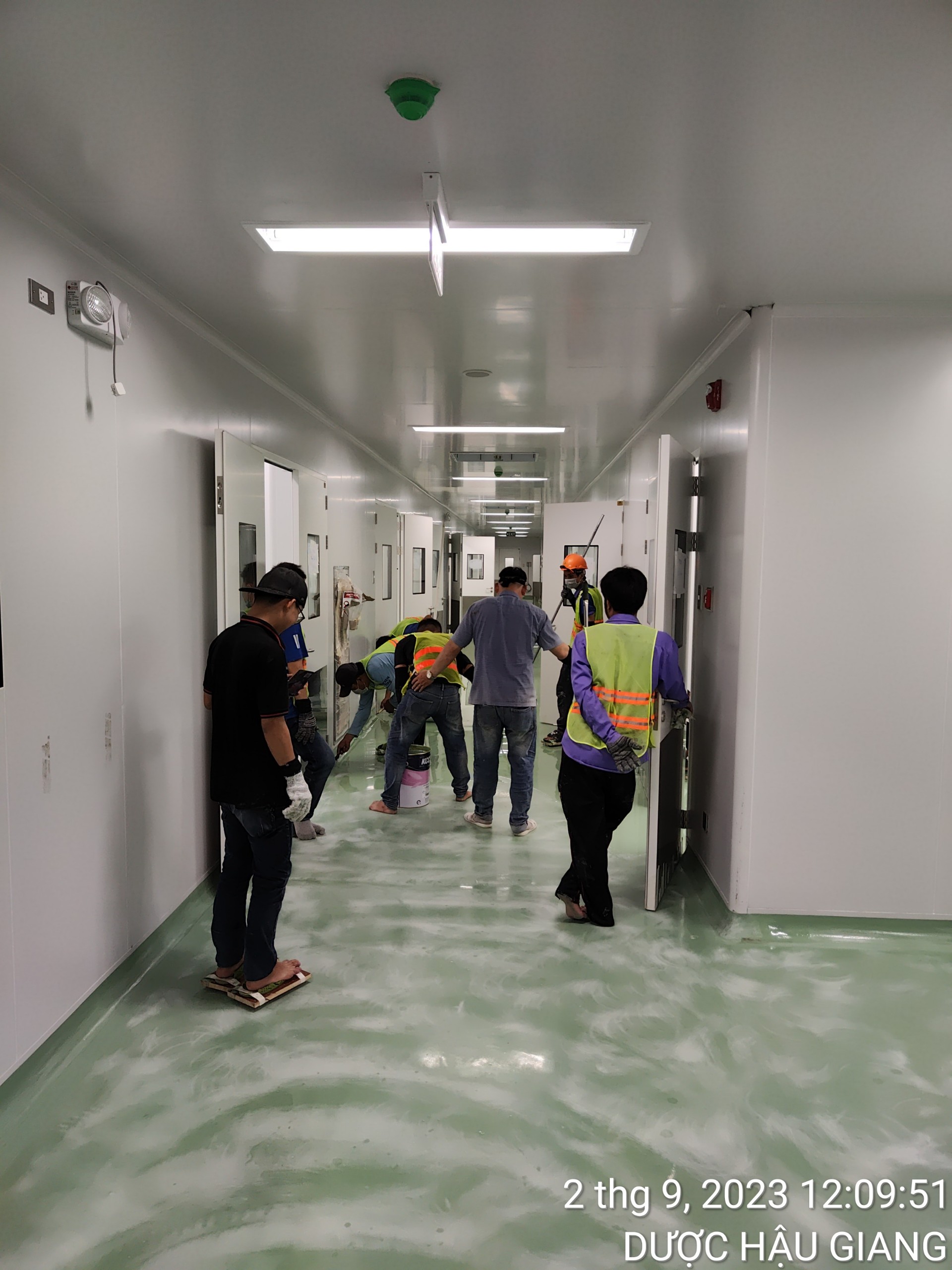 Bảng giá thi công sơn epoxy giá rẻ nhất 2024